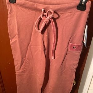 Cotton breathable mauve color pants with side velour pocket on top